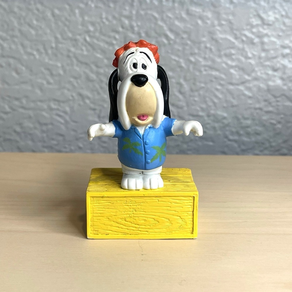 Vintage 1989 Droopy Dog 3.5" PVC Figurine Turner Entertainment Happy Meal Toy